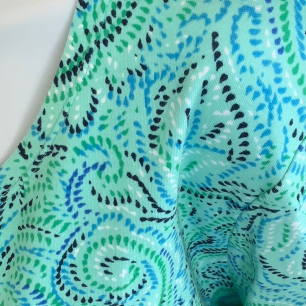 Green Top By Alexa Rae NWT - Picture 6 of 10